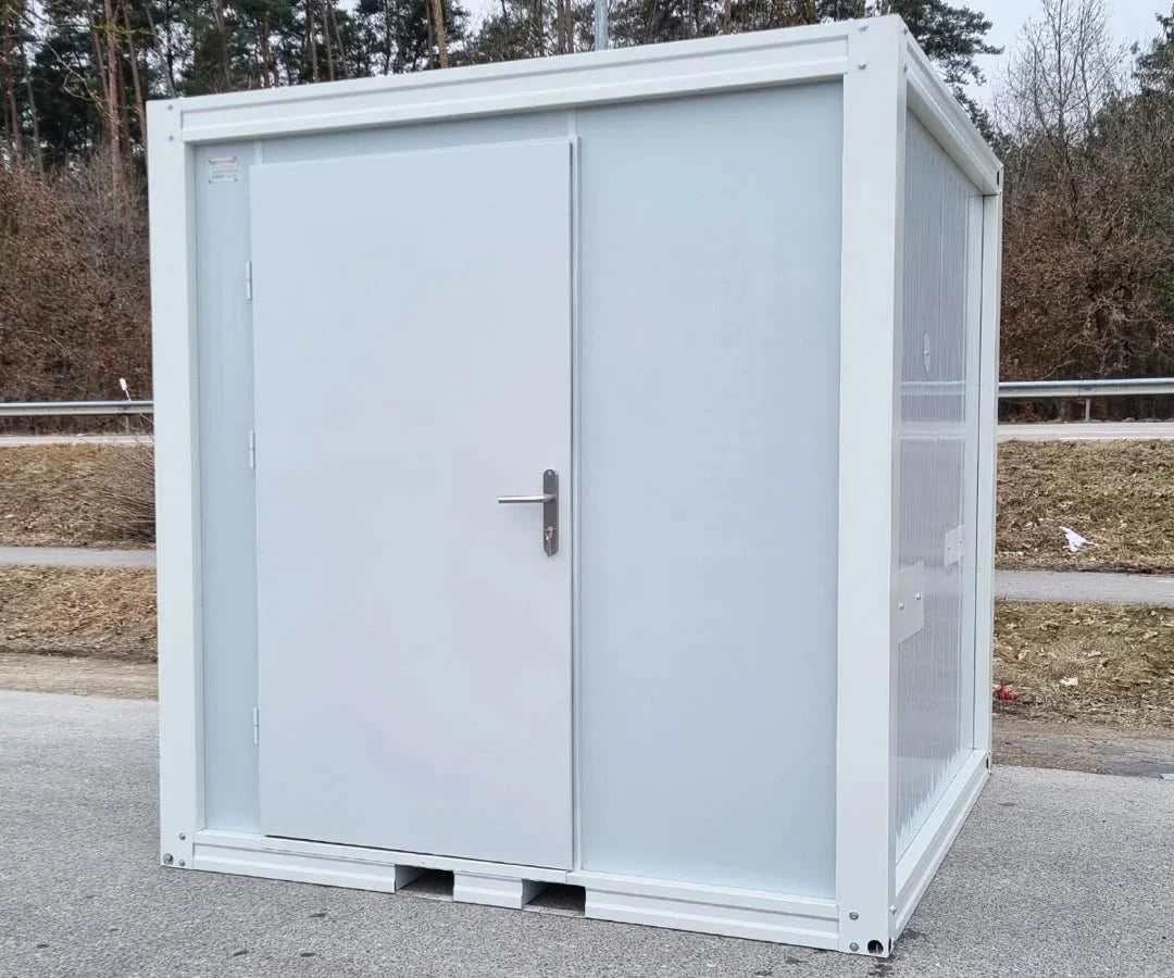 Behinderten Toilette - WC Container mit Rampe - barrierefrei