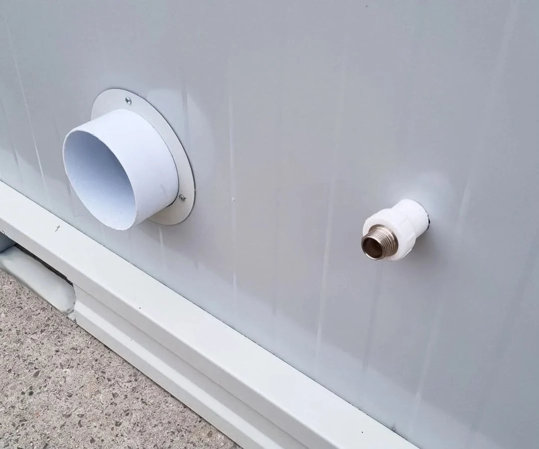 Behinderten Toilette - WC Container mit Rampe - barrierefrei